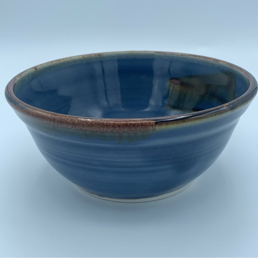 Handcrafted Blue Wheat Pottery Bowl – Signed by Dietrich – 6 Inches in Diameter